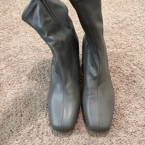 Steve Madden Gray Ankle Boots